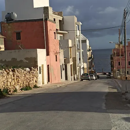 Sw2 - Cosy In Xghajra